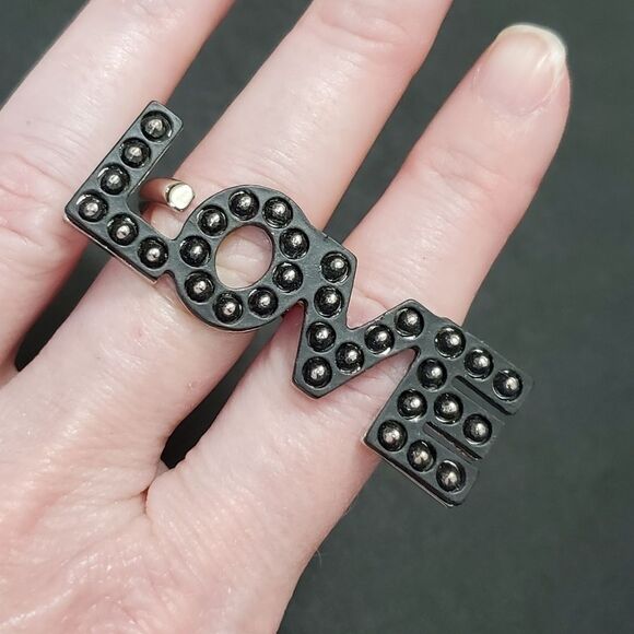 Silver tone and black double finger love ring - Picture 1 of 11
